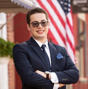 Meet your Posher, Caleb